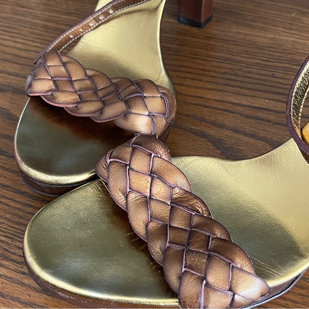 GUCCI Leather Braided Platform Sandal Size 8.5 - Picture 10 of 15